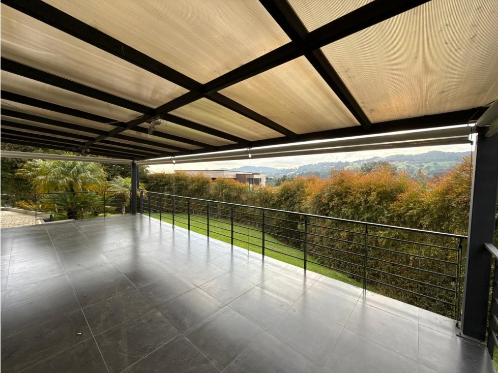 Casa campestre en Venta/Arriemdo en Envigado - Confort y Naturaleza — foto 4