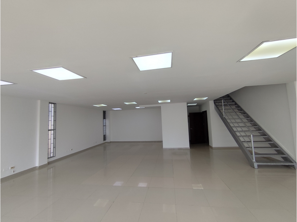 Arriendo Local Comercial - Ideal para tu Empresa o Negocio — foto 5