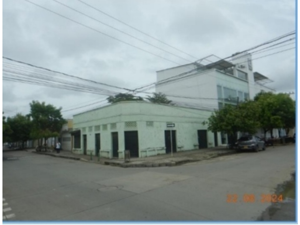 Vendo Casa Lote para desarrollo de Espacios Comerciales