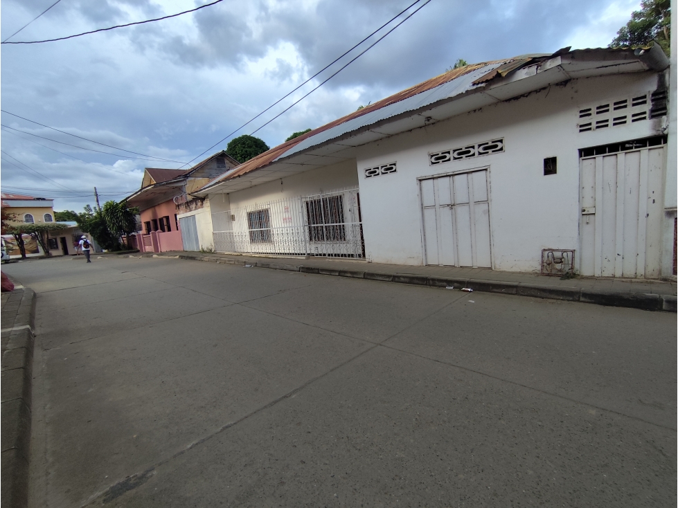 Venta de Casa Lote para Desarrollo inmobiliario en Cerete