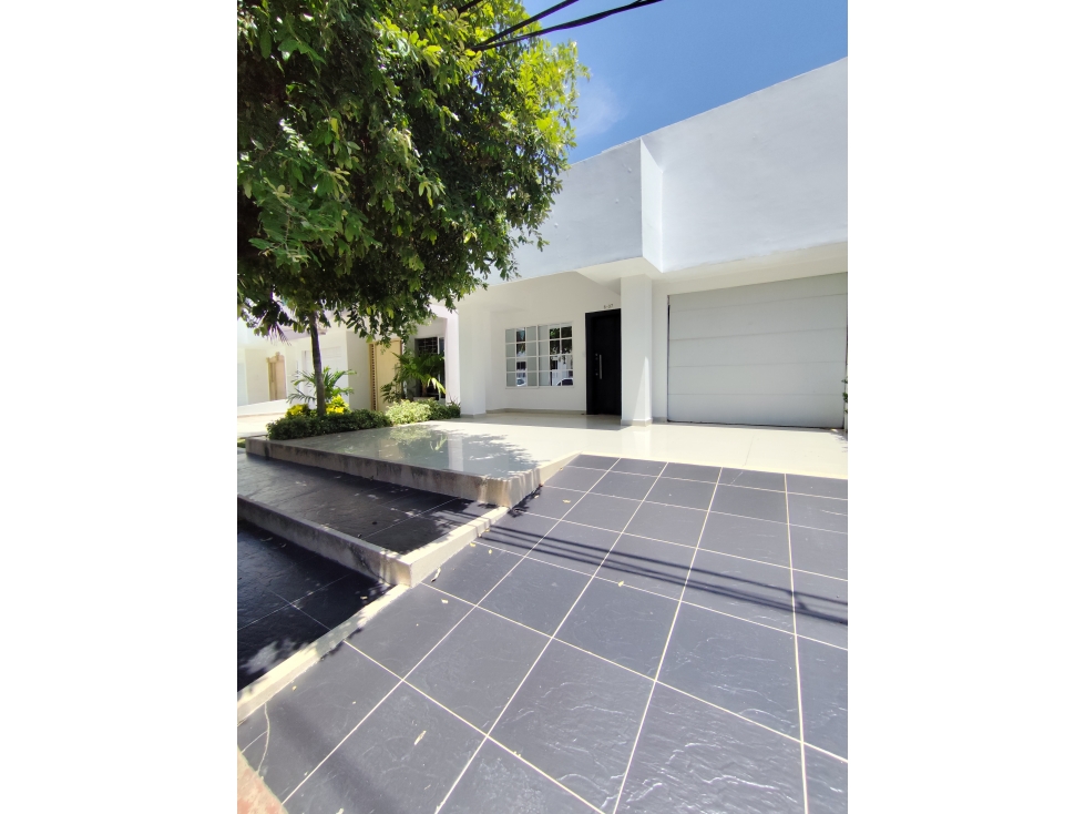 Arriendo Casa en zona Norte de Monteria - 1