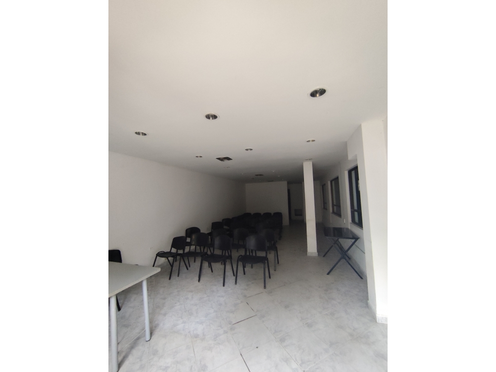 Arriendo Locales Comerciales en el centro de Monteria