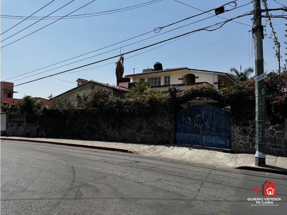 Casa sola en venta ubicada en el Centro de Cuernavaca Club de Golf — foto 2