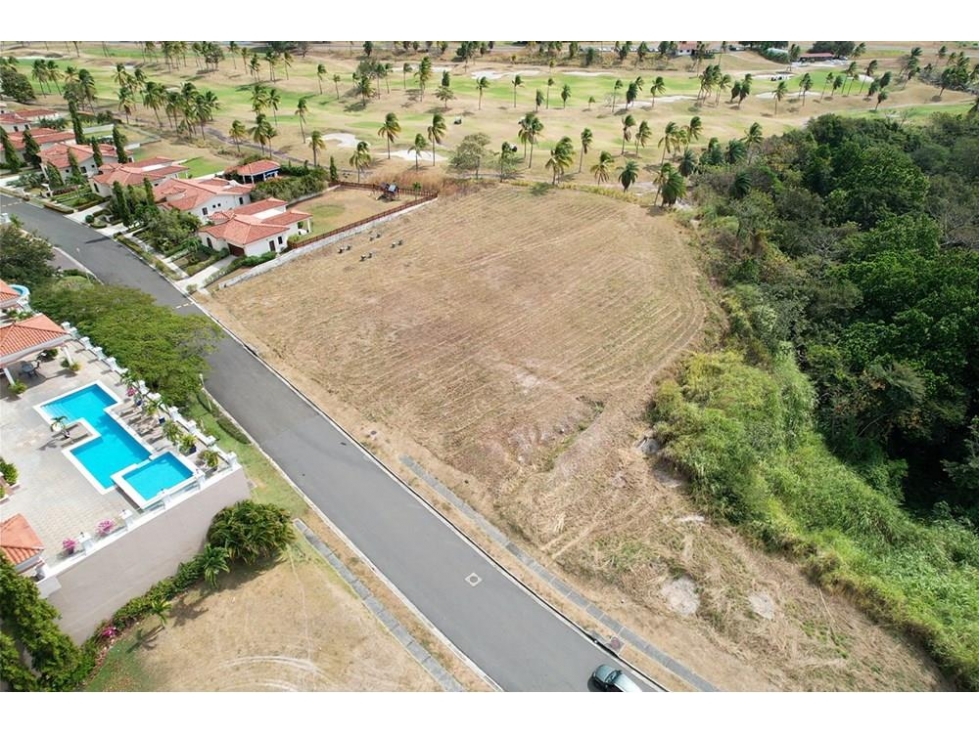 Se Vende terreno en Vista Mar, San Carlos - 4