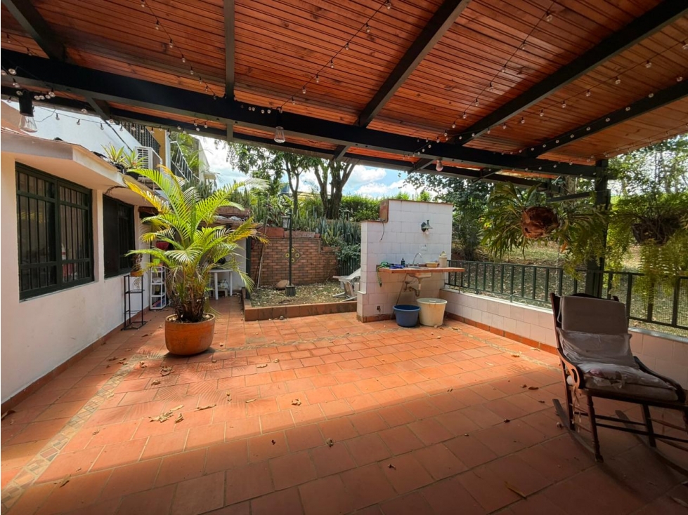 VENDO casa en condómino bella suiza sur cali valle — foto 2