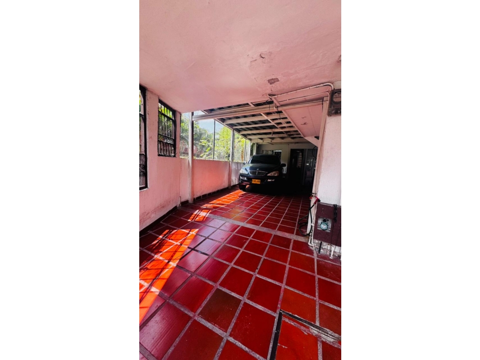 VENDO casa bifamiliar en barrio brisas de los andes, norte de cali — foto 2