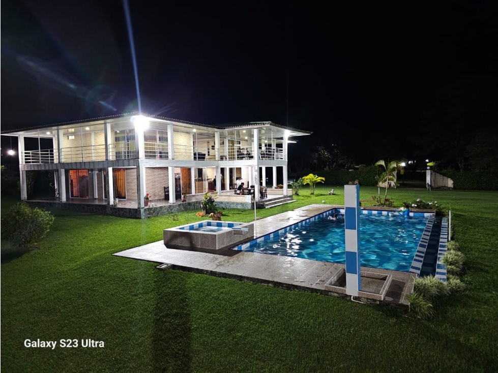 VENDO FINCA LAGO CALIMA - 1