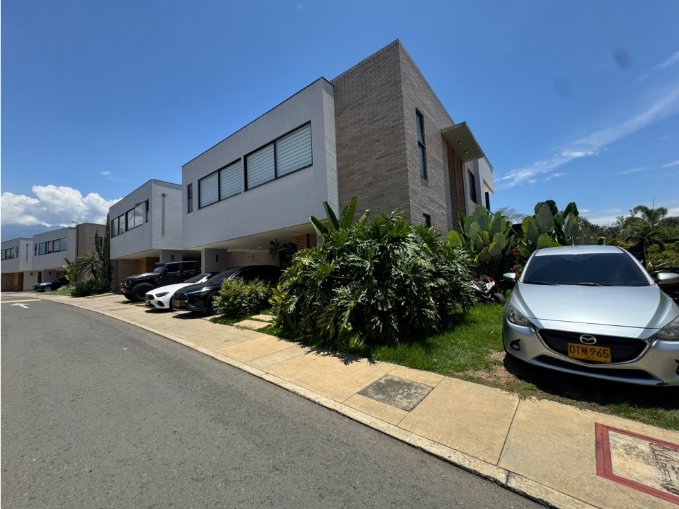 VENDO casa en condominio pance sur cali valle