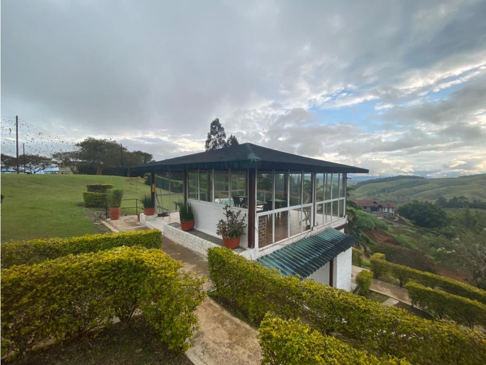 VENDO LOTE, Lago Calima, Bosques de Calima - 2