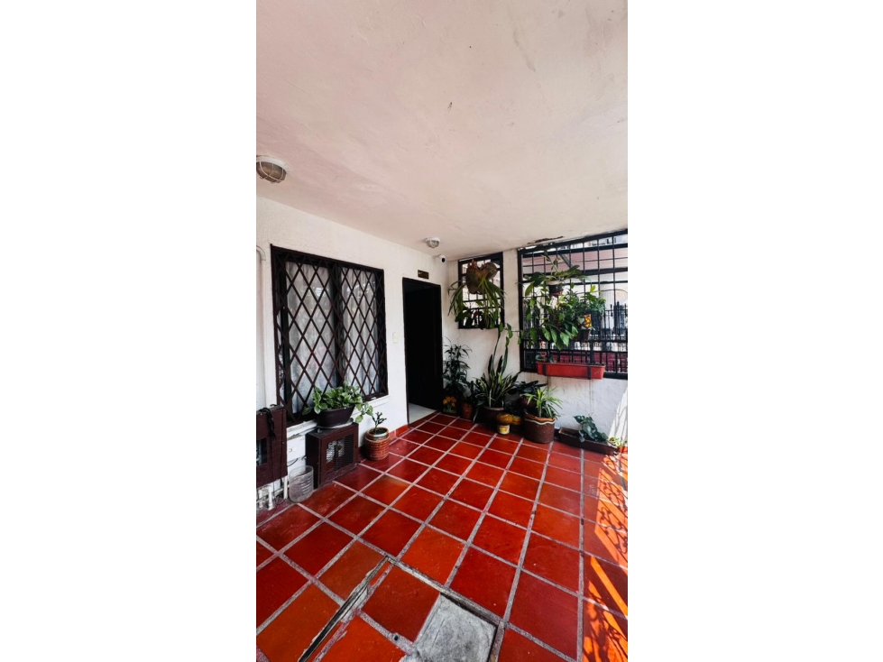 VENDO casa bifamiliar en barrio brisas de los andes, norte de cali — foto 3