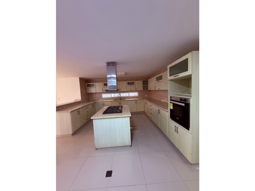 VENDO casa en condominio campestre, ciudad jardin cali, valle — foto 3