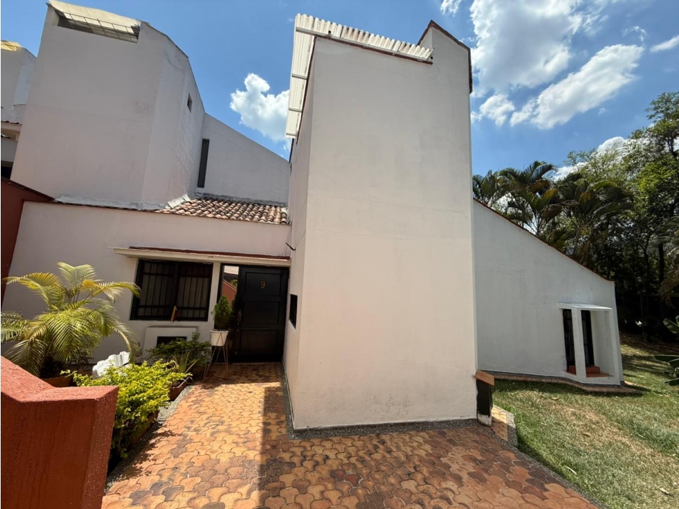 VENDO casa en condómino bella suiza sur cali valle — foto 3
