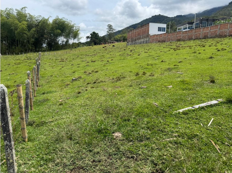 VENDO lote lago calima, valle - 4