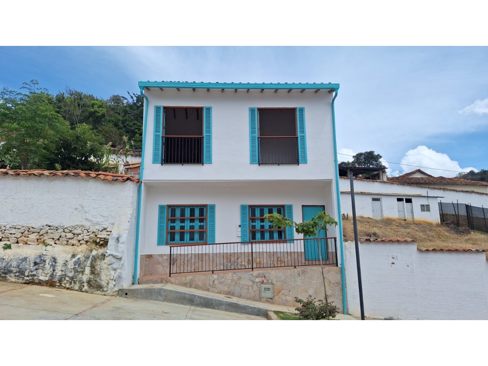 ARRIENDO CASA EN ZAPATOCA - 1