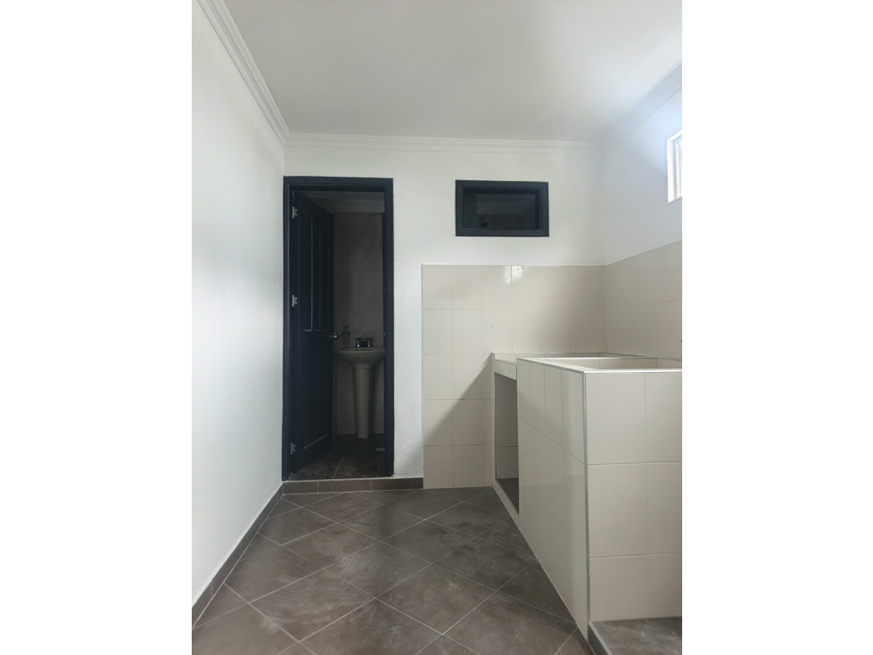SE ARRIENDA APARTAMENTO EN SAN VICENTE DE CHUCURI - 2