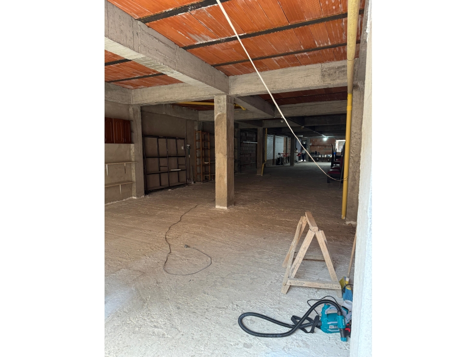 SE ARRIENDA LOCAL COMERCIAL EN SAN VICENTE DE CHUCURÍ - 5