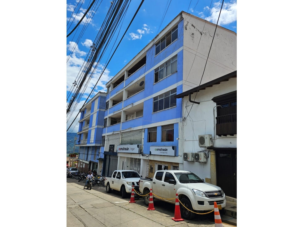 EDIFICIO EN VENTA EN SAN VICENTE DE CHUCURI - 4