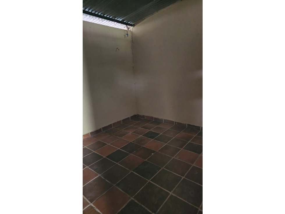 VENDO LOTE CON DOS CASAS, BARRIO EL CAMPESTRE - 5