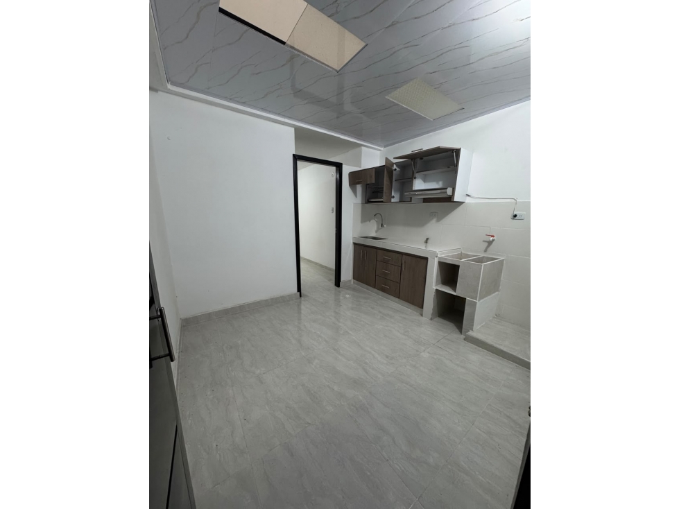 SE ARRIENDA APARTAESTUDIO - 5