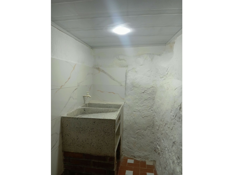 VENDO EDIFICIO EN SAN VICENTE DE CHUCURI - 6