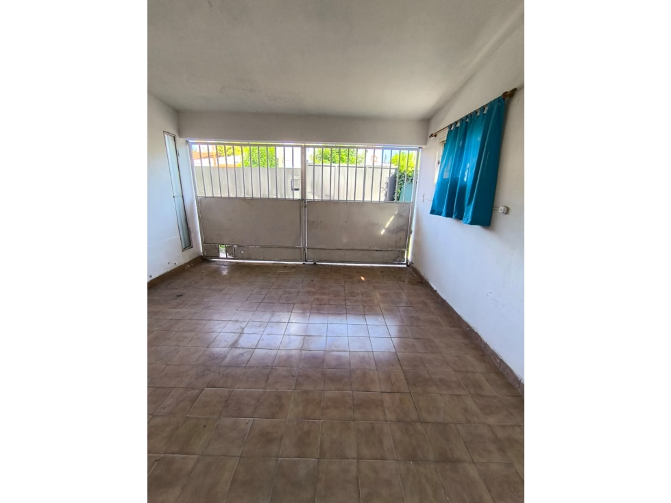 Casa 2 dorm. con pileta en venta Villa Allende Centro - 6