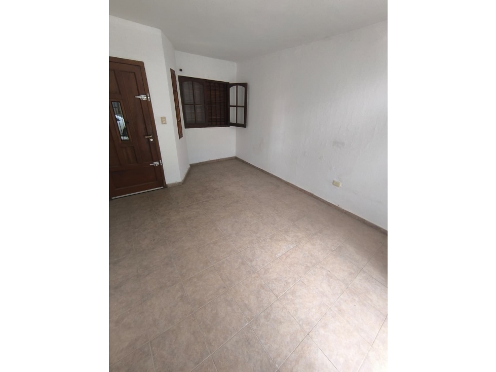 Casa B° Lamadrid — foto 4