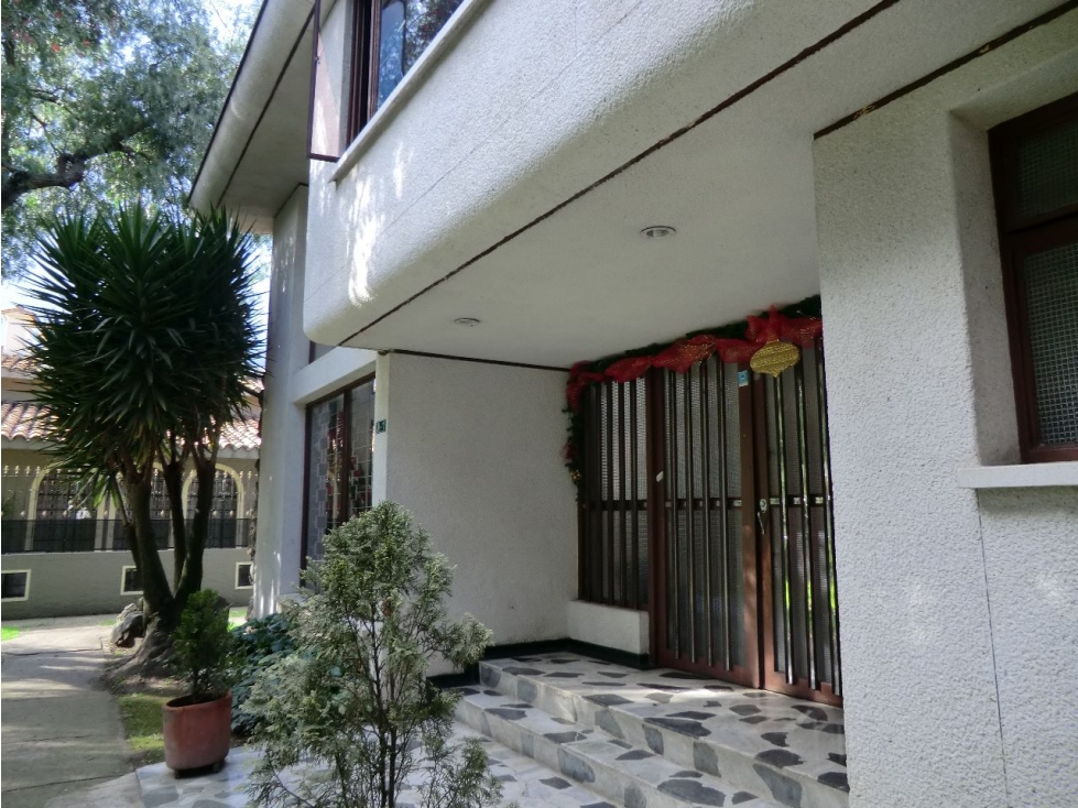 CASA VENTA SANTABARBARA RESERVADO RESIDENCIAL USO 5 PISOS BOGOTA — foto 3