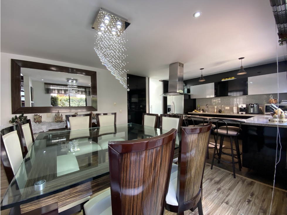CASA VENTA CHIA CLUB HOUSE COMPLETO BUEN LOTE — foto 3