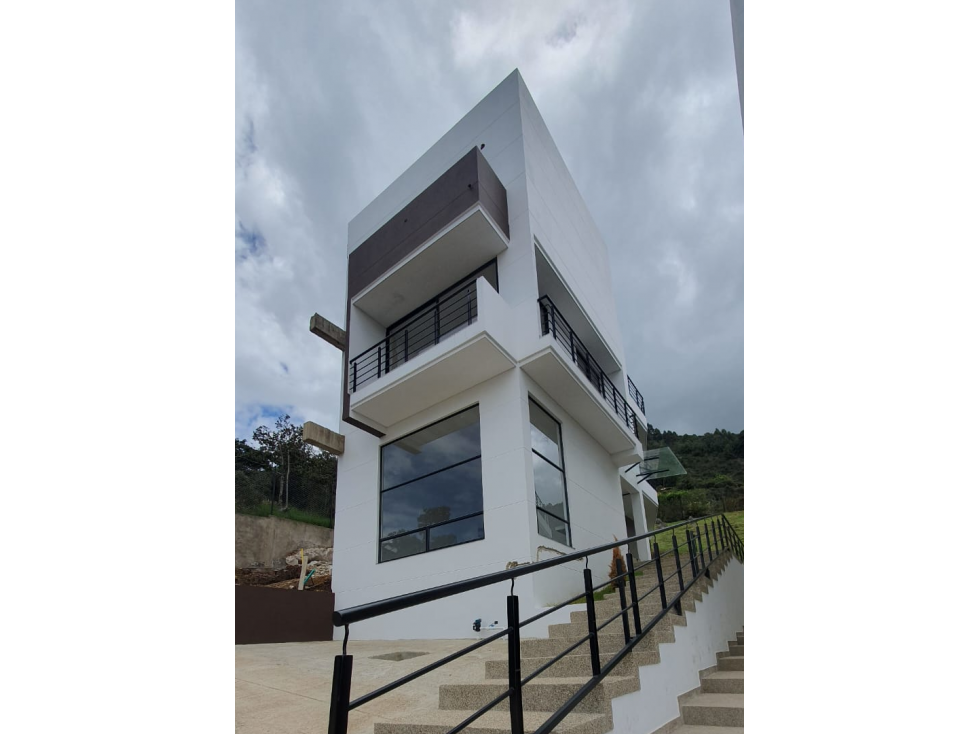 EN VENTA LINDA CASA CAMPESTRE EN COTA CUNDINAMARCA