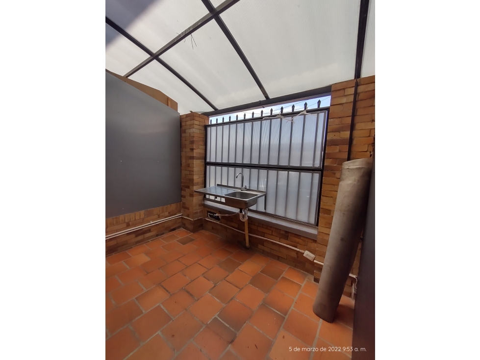 SE ARRIENDA LOCAL COMERCIAL EN CHIA - 4