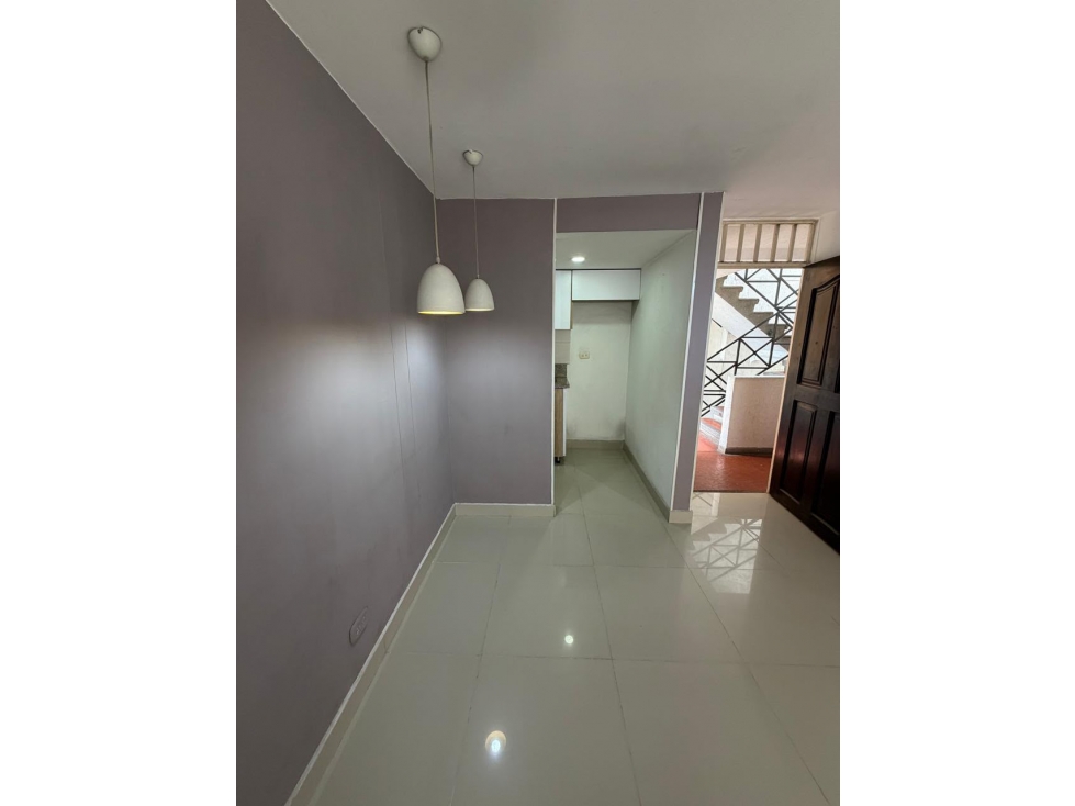 SE VENDE O PERMUTA APARTAMENTO TORRES DE COMFANDI S/A XU10403277