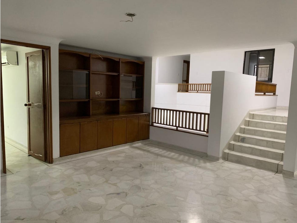 Vendo casa en el Ingenio dos pisos ALG 10409232