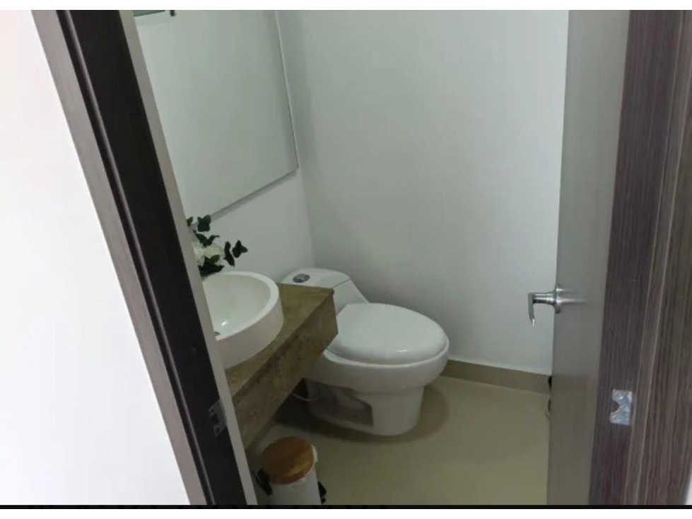 Vendo apartamento en Valle de Lili 102 MT ALG — foto 4
