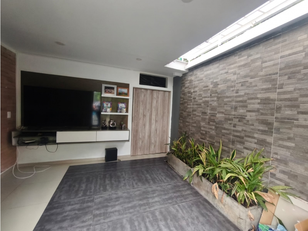 VENTA CASA INGENIO LY10035228