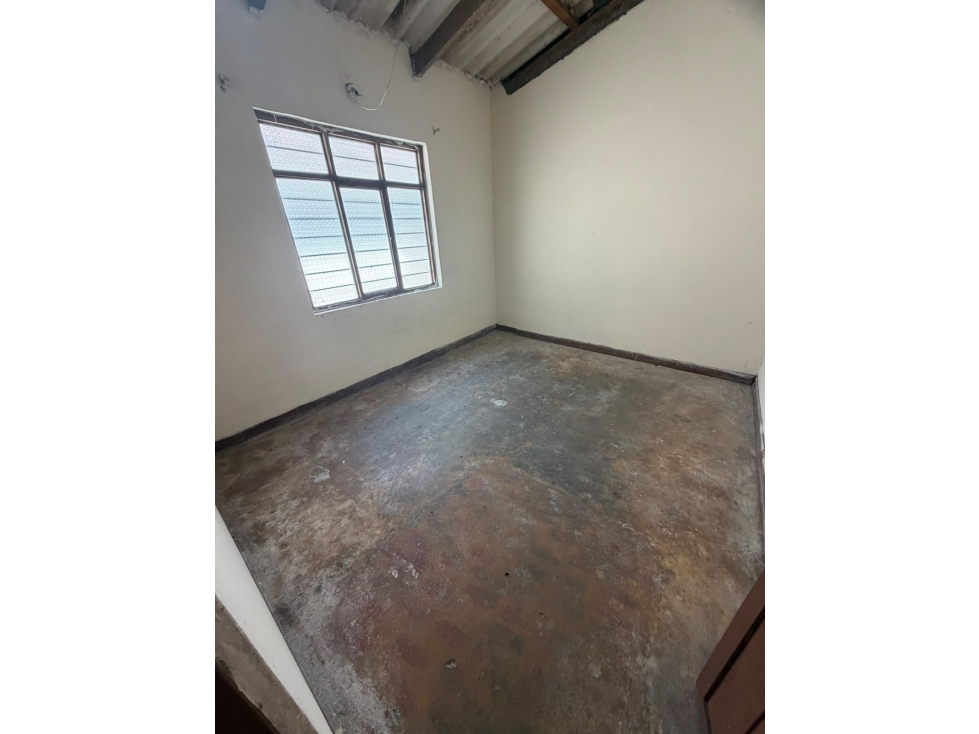 VENTA DE CASA PARA REMODELAR ALFONSO BONILLA-YY-10476711 — foto 4