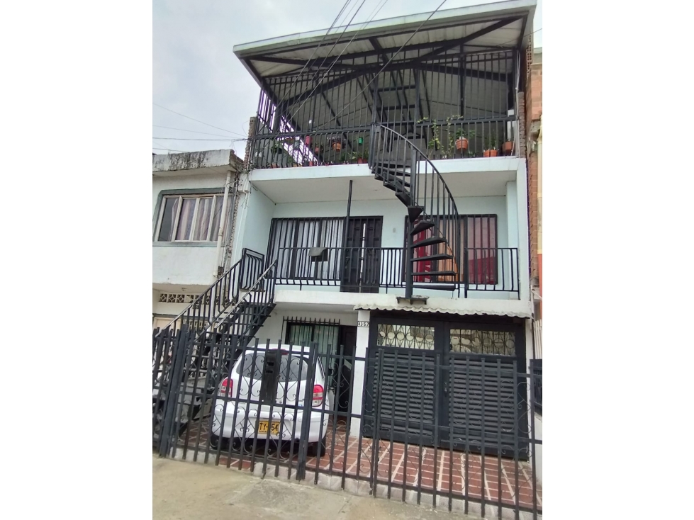 VENDO CASA MULTIFAMILIAR CON APTO Y APTSTUDIOS EN ASTURIA CS10032696 — foto 4
