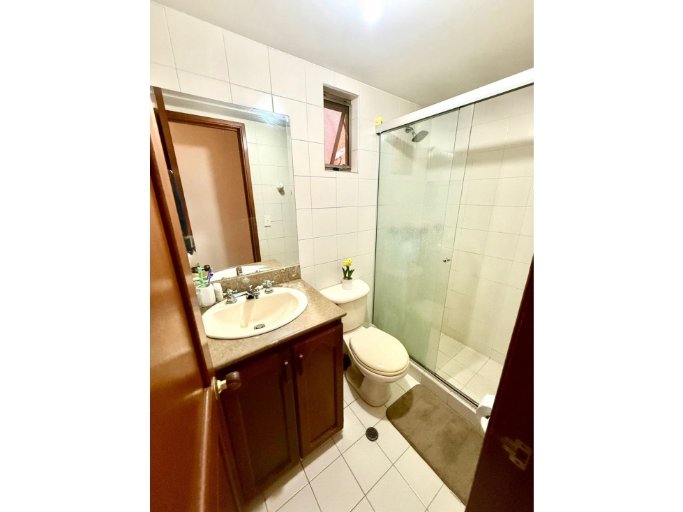 VENTA DE APTO, SUR DE CALI, CIUDAD JARDIN-YY-10086100 — foto 4