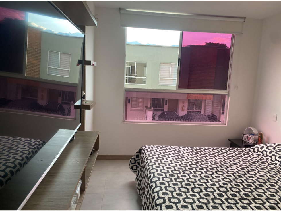 VENTA DE CASA EN CONDOMINIO EN ALFAGUARA-JAMUNDI-YY-10472786