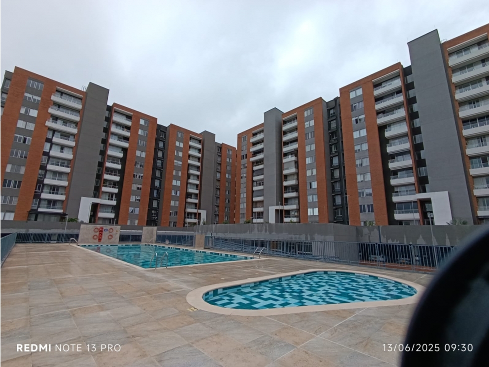 VENTA APARTAMENTO VALLE DE LILI SUR CALI LY9215696