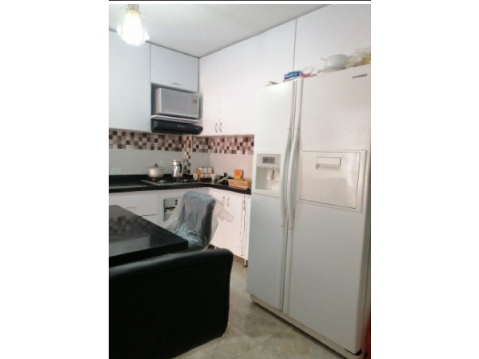 VENTA EDIFICIO PRIMERO DE MAYO LY7744458 — foto 3