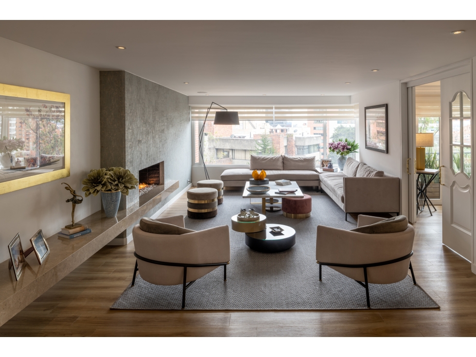 Apartamento en Rosales - Venta, 3H,5B,3P — foto 3
