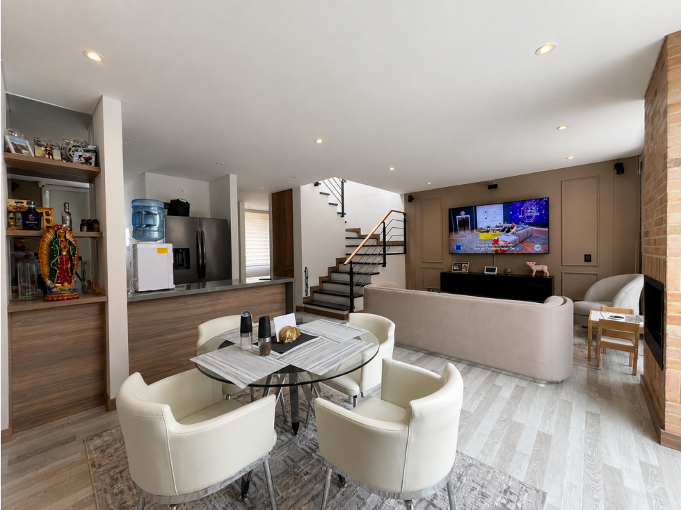 Casa en Venta - Cajicá - 115 m2 + Patio, 3H, 3B, 2P, Estudio