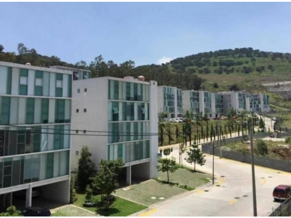 Departamento con certeza jurídica y amplitud en Rincón de la Montañ