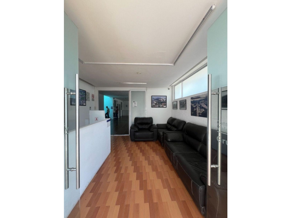 Terreno con Oficinas y Bodega en Renta en Atizapán - 5