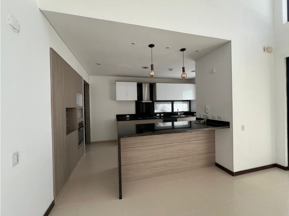 Casa en condominio cerca al clud campestre con piscina y jacuzzi — foto 5