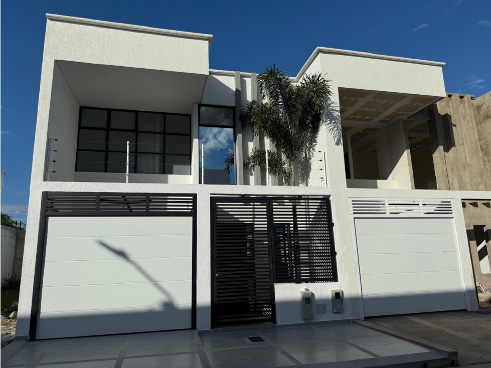 SE VENDEN HERMOSAS CASA BARRIO CARIBABARE YOPAL-CASANARE