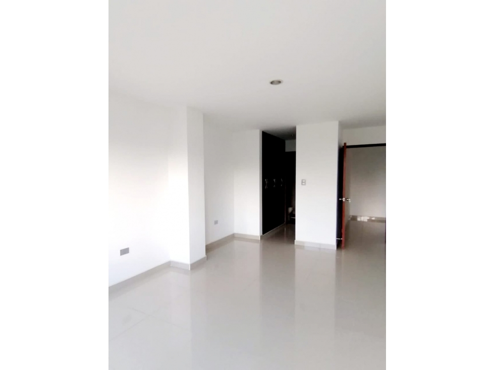 SE ARRIENDA MAGNÍFICO APARTAMENTO EN TORRE MOLINOS - 6