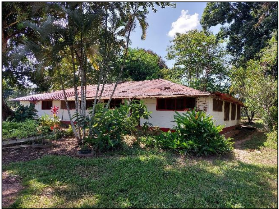 SE VENDE ESPECTACULAR FINCA EN AGUAZUL CASANARE - 1