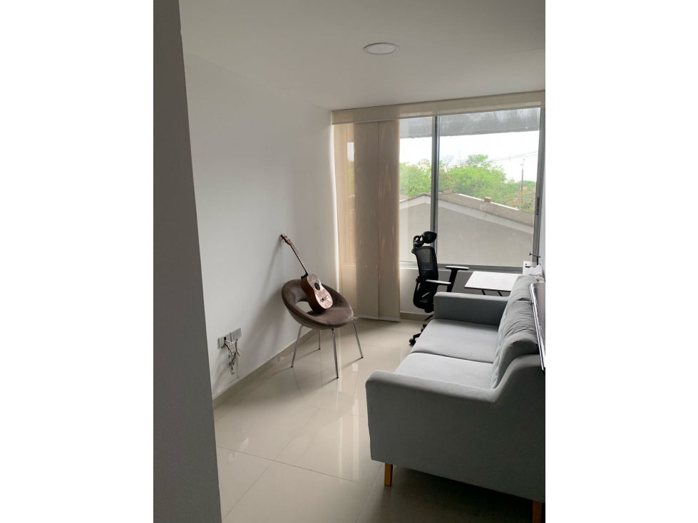 SE ARRIENDA APARTAESTUDIO AMOBLADO EDIFICIO TORREMOLINOS - 3