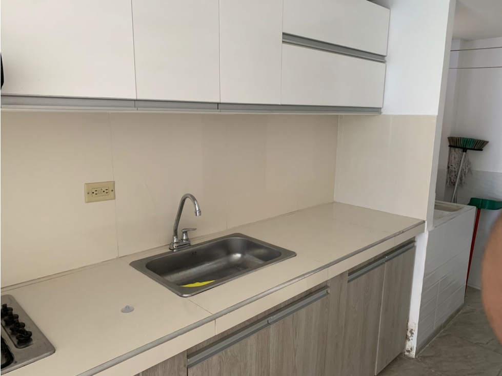 SE ARRIENDA ESPECTACULAR APARTAMENTO CONJUNTO COMFACASANARE